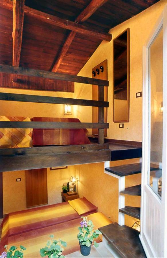 Vatican Low Cost Apartment Rome Bagian luar foto