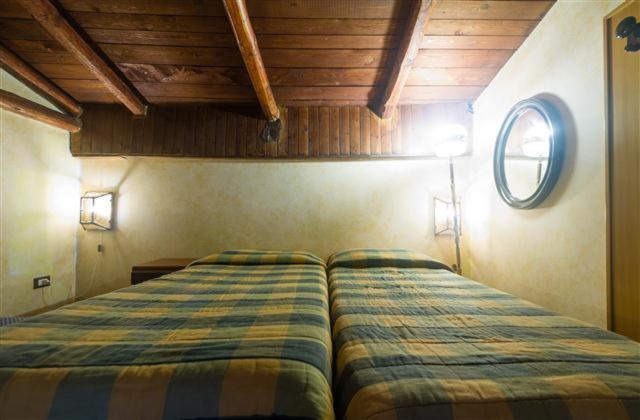 Vatican Low Cost Apartment Rome Bagian luar foto